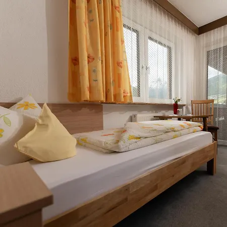 Haus Alpengruss Pensión Sölden