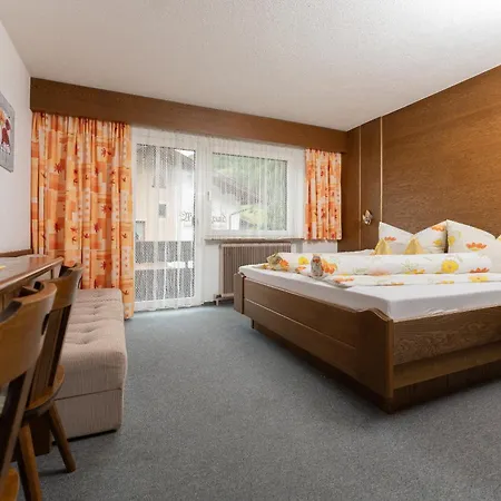 Pensionat Haus Alpengruss 3*